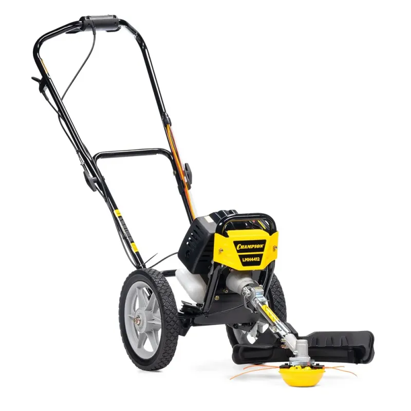 Бензиновая газонокосилка CHAMPION LMH4412