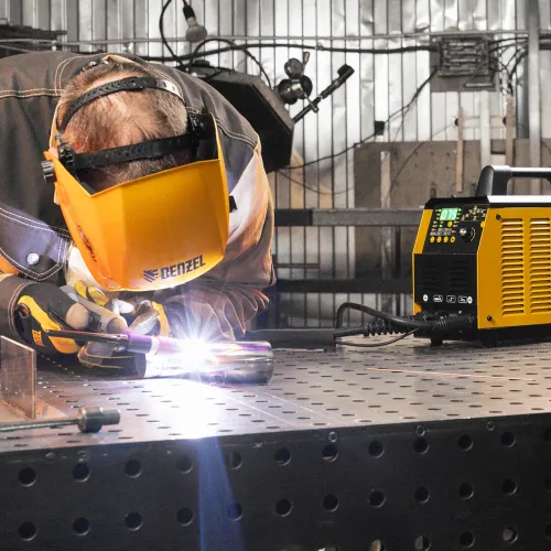Аппарат инвертор. аргонодуговой сварки ITIG-200 DС Pulse Cold Weld, 200 А, ПВ 60% Denzel