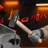 Молоток слесарный, 1000 г, квадратный боек, деревянная рукоятка Sparta