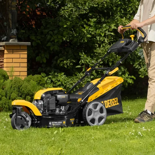 Бензиновая газонокосилка GLT-460SP-T, Trike 149 см3, 46 см, самоходная, панель, 60л Denzel 