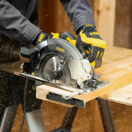 Пила циркулярная CSD-210, 1800 Вт, 210 мм Denzel