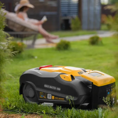 Робот-газонокосилка Grass Master 1000, ультразвуковой датчик, 3 Ач, LCD дисплей, Wi-Fi Denzel